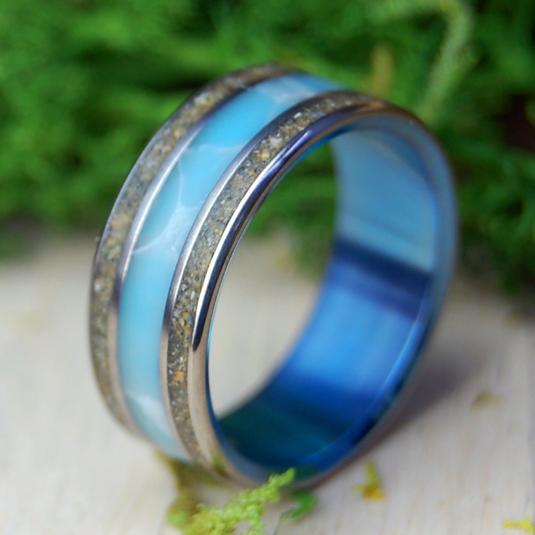 Aguadillo Puerto Rico | Men's Aguadillo PR Beach Sand, Larimar Stone & Titanium Wedding Ring - Minter and Richter Designs