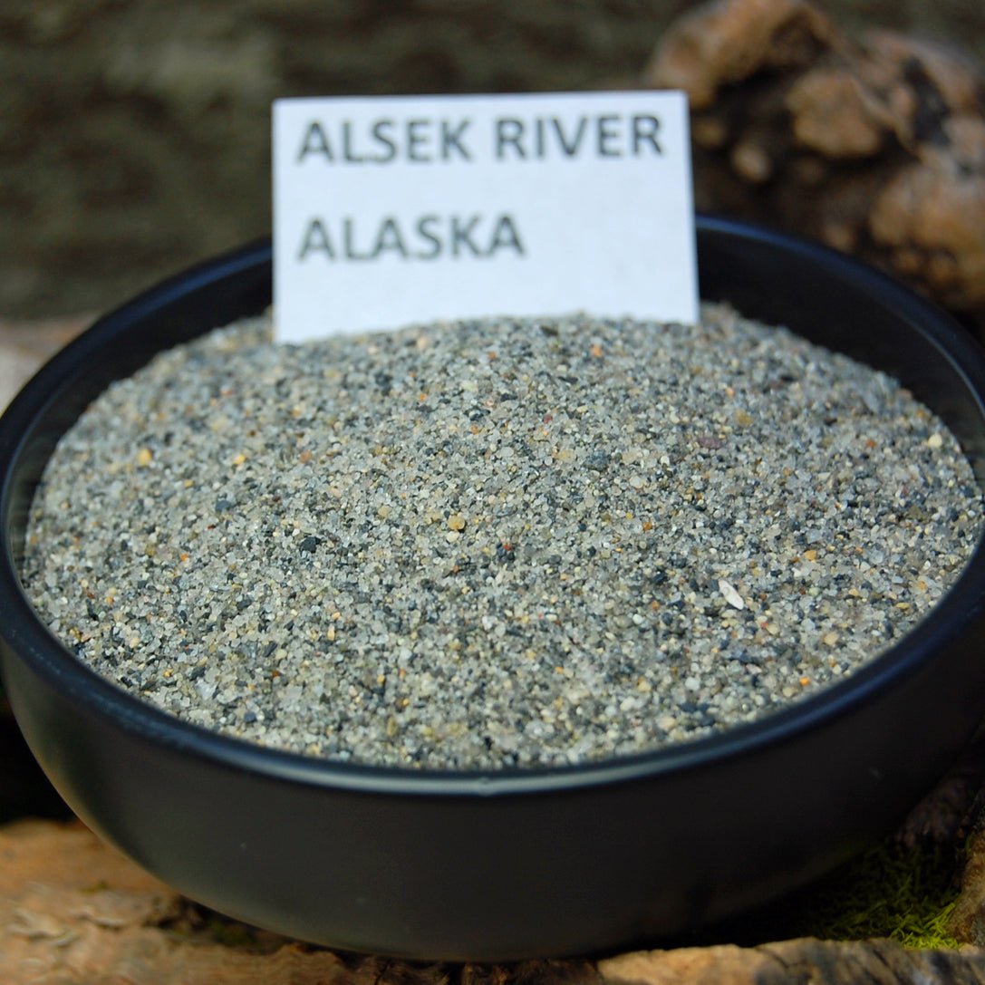 ALASKA BOUND | Alaskan Beach Sand - Unique Wedding Ring - Minter and Richter Designs