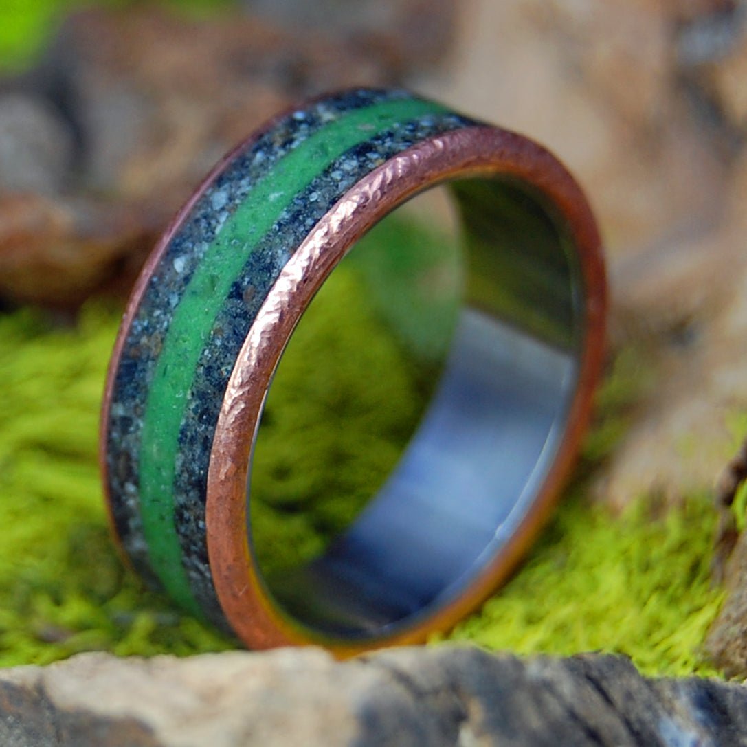 Alaska River Connemara | River Beach Sand, Connemara Marble, Copper & Titanium Wedding Ring - Minter and Richter Designs