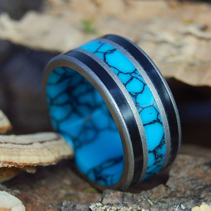 ALWAYS REIGN GLASS BEAD | Men's Turquoise, Onyx & Titanium Wedding Ring - Minter and Richter Designs