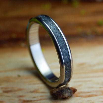 ASSATEAGUE NIGHTS | Assateague Beach Sand, Crushed Larimar & Titanium Wedding Ring - Minter and Richter Designs