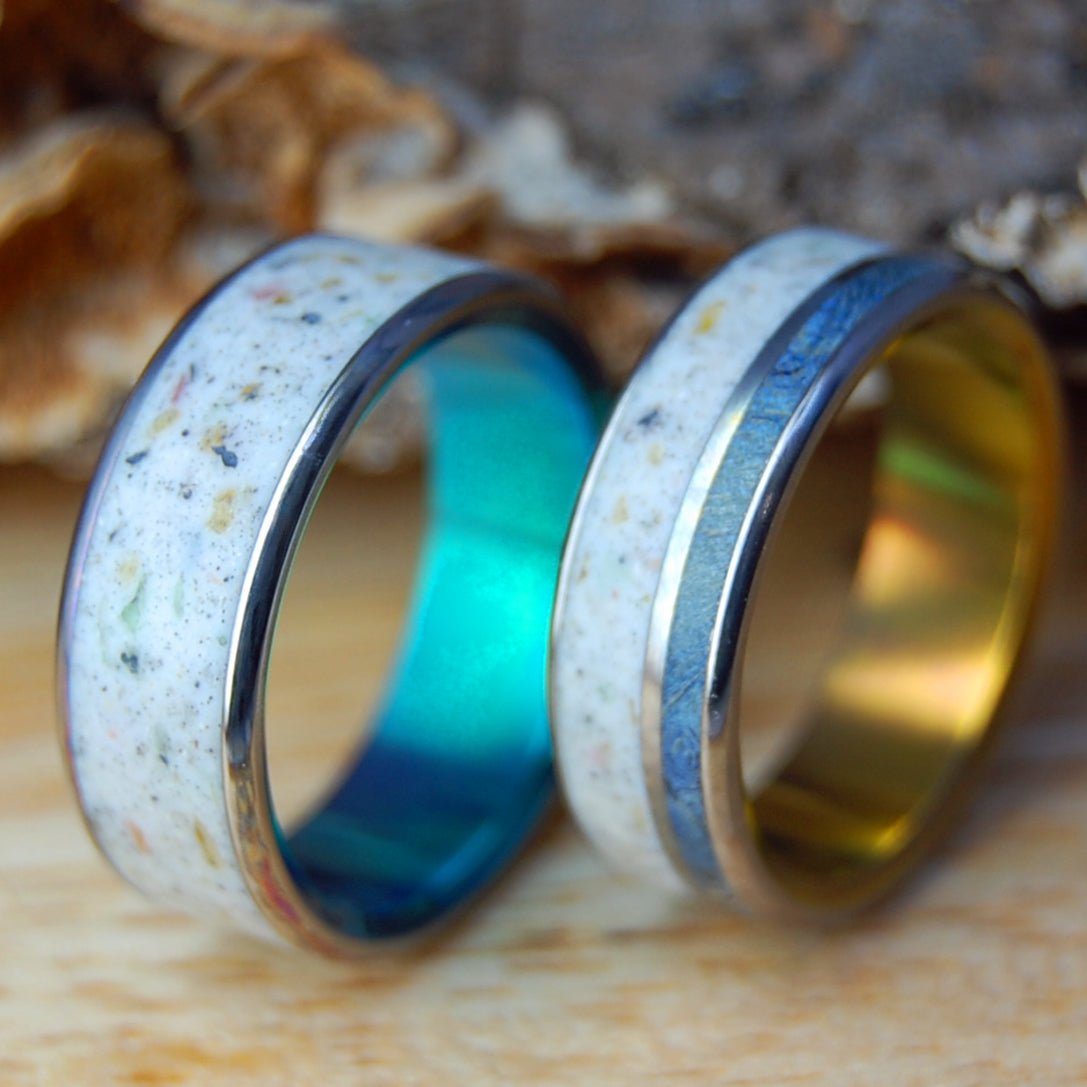 BAHIA HONDA BEACH SET | Bahia Honda Beach Sand, Box Elder Wood & Titanium - Unique Wedding Rings - Minter and Richter Designs