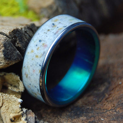 BAHIA HONDA GREEN| Men's Beach Sand & Titanium Wedding Ring - Minter and Richter Designs