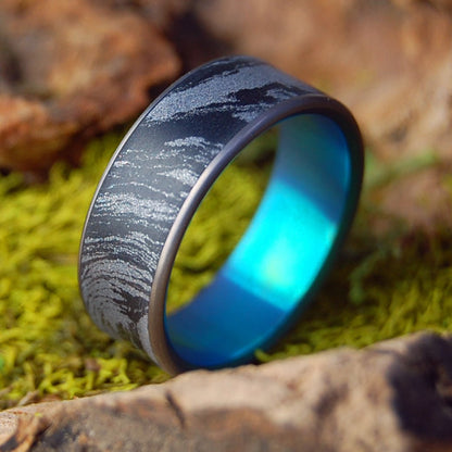 BENEATH THE AURORA | Men's Mokume Gane, Titanium & Silver Wedding Ring - Minter and Richter Designs