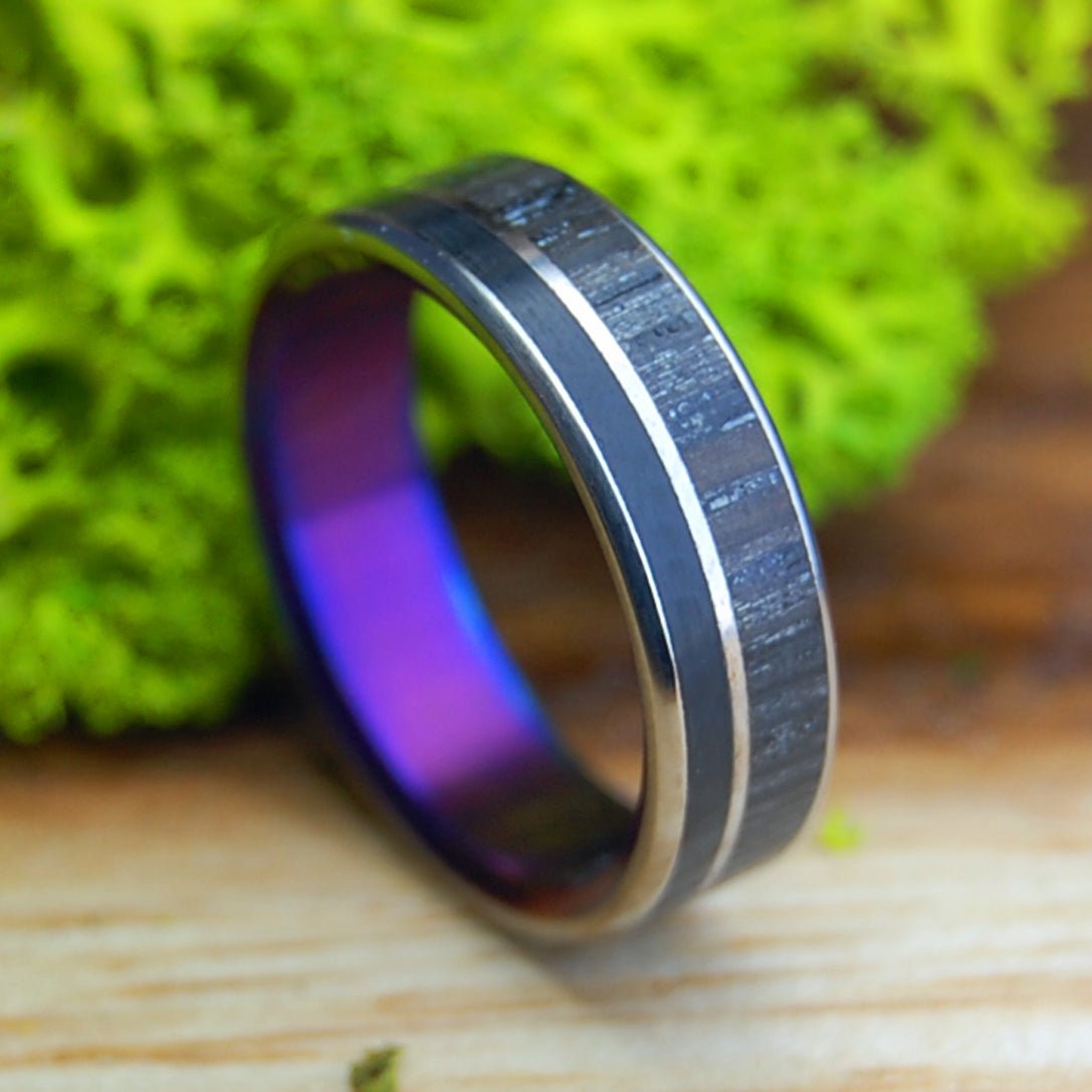 BISON BOG PURPLE | Bison Horn, Bog Oak & Titanium Wedding Ring - Minter and Richter Designs