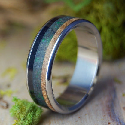 Bison of Eagle River | Men's American Bison, Vermont Sugar Maple, River Rocks, Emerald & Titanium Wedding Ring - Minter and Richter Designs