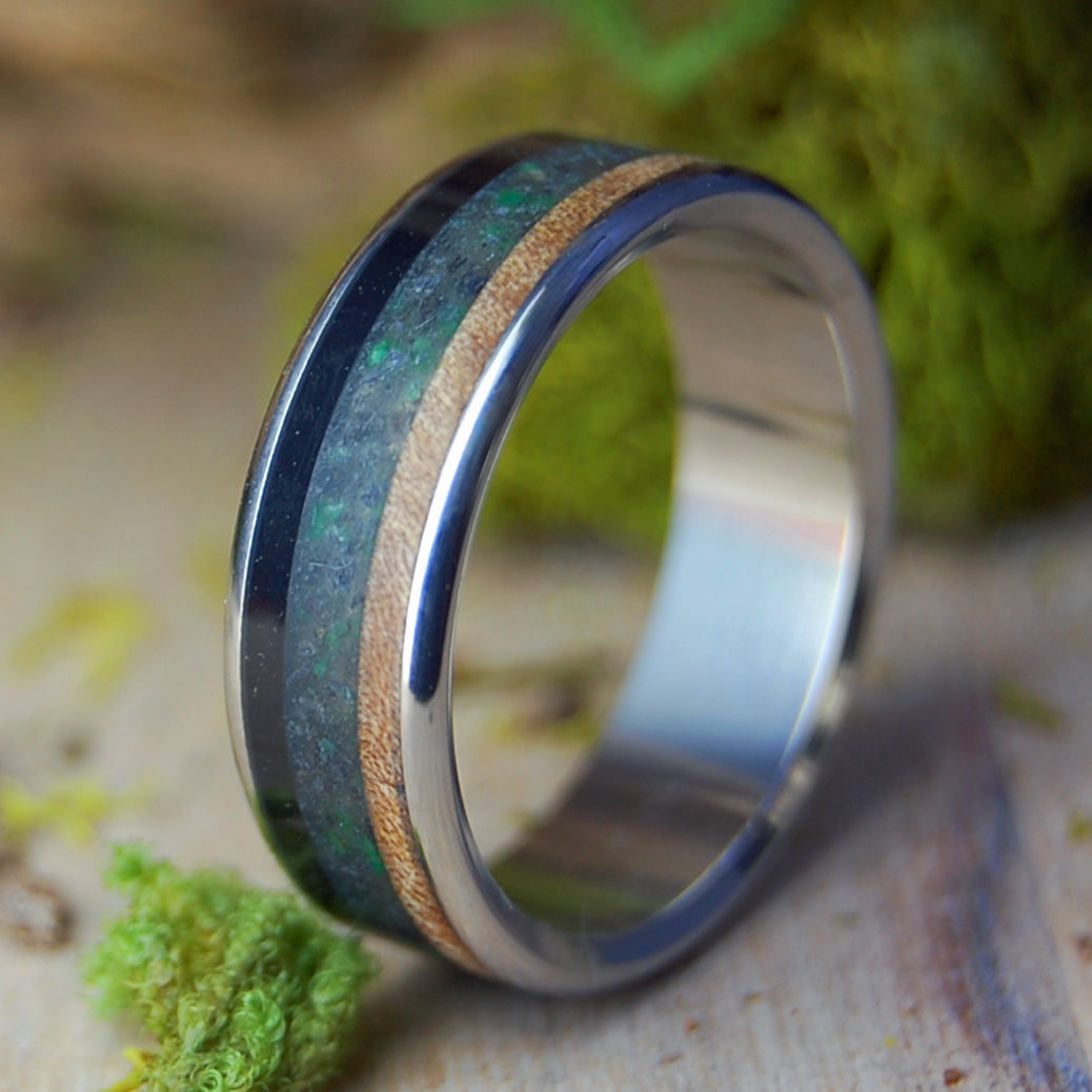 Bison of Eagle River | Men's American Bison, Vermont Sugar Maple, River Rocks, Emerald & Titanium Wedding Ring