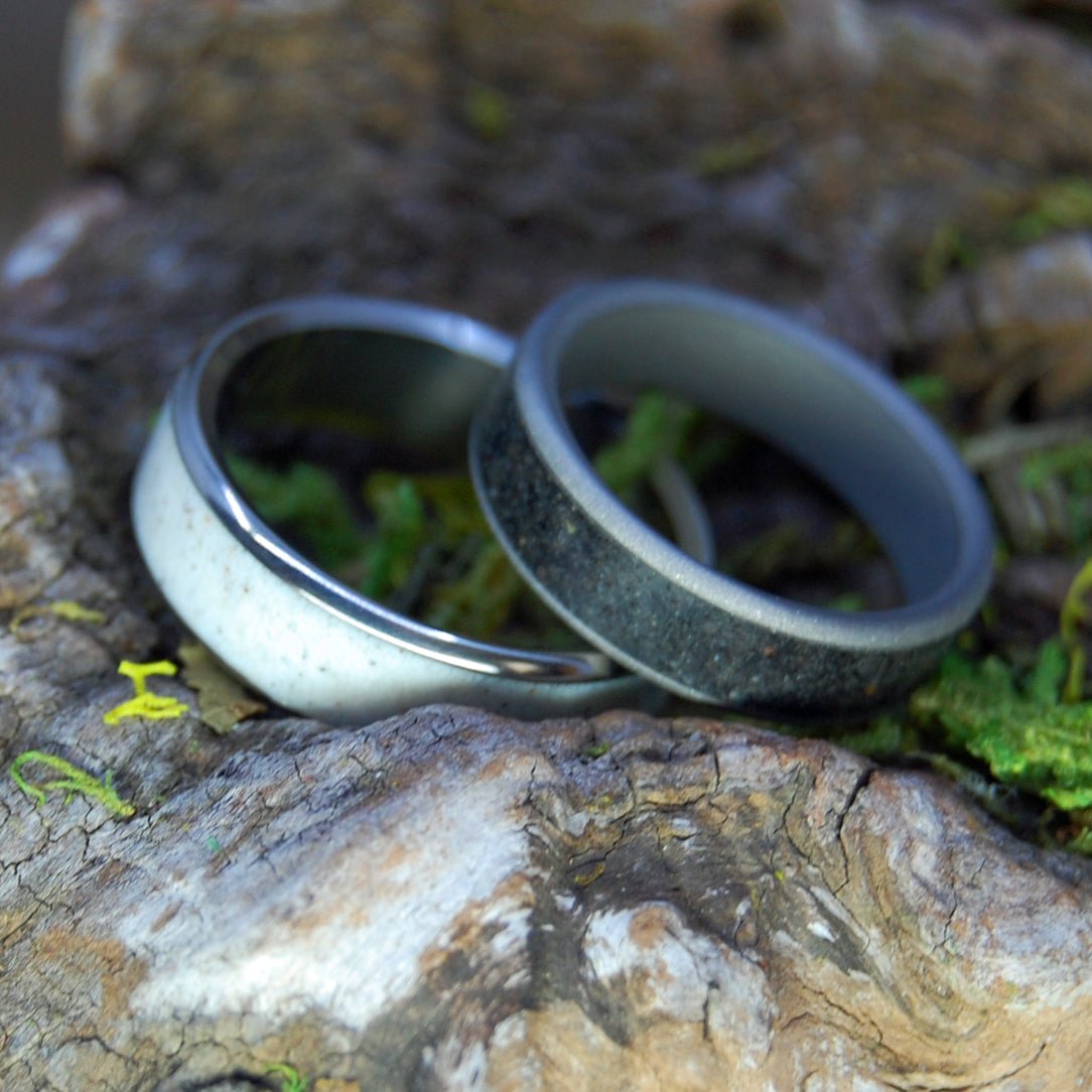 Black & White Beaches | Black & White Beach Sand - Unique Wedding Ring Ring - Minter and Richter Designs