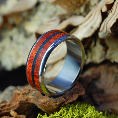 Blood & Stone | Men's Onyx Stone, Blood Wood & Titanium Wedding Ring - Minter and Richter Designs