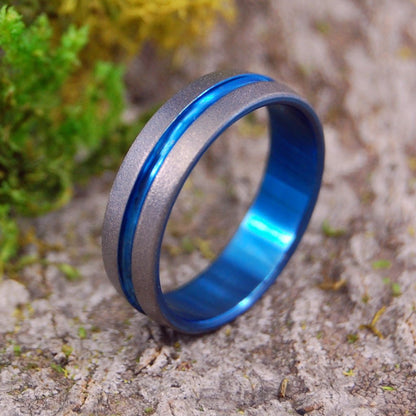 BLUE SIGNATURE GLASS BEAD BLAST | Size 11.5 At 6mm | Titanium Wedding Ring | On Sale - Minter and Richter Designs