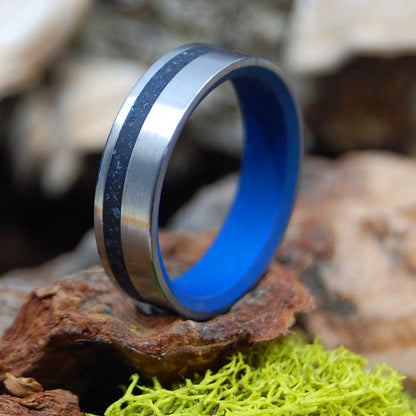 Blue Starlit Night On Vik Beach | Men's Icelandic Lava, Icelandic Beach Sand & Titanium Wedding Ring - Minter and Richter Designs