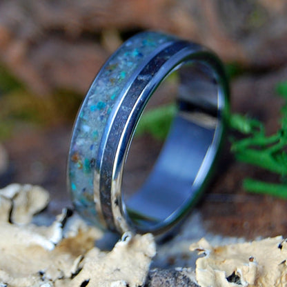CALIFORNIA SUNFLOWER LAVA II | Sunflower Petals in Lava, California Serpentine Stone & Inox Steel Wedding Ring - Minter and Richter Designs