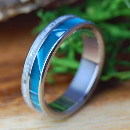 CESSNA TO THE MOON | Beach Sand, Cessna Plane Parts, Aquatic Resin & Titanium Wedding Ring - Minter and Richter Designs