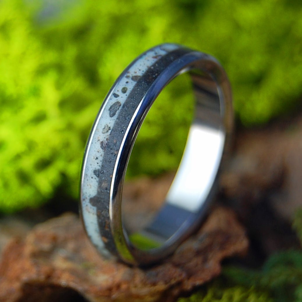 Crowder Oklahoma | Women's Beach Sand, Rocks & Titanium Wedding Ring - Minter and Richter Designs