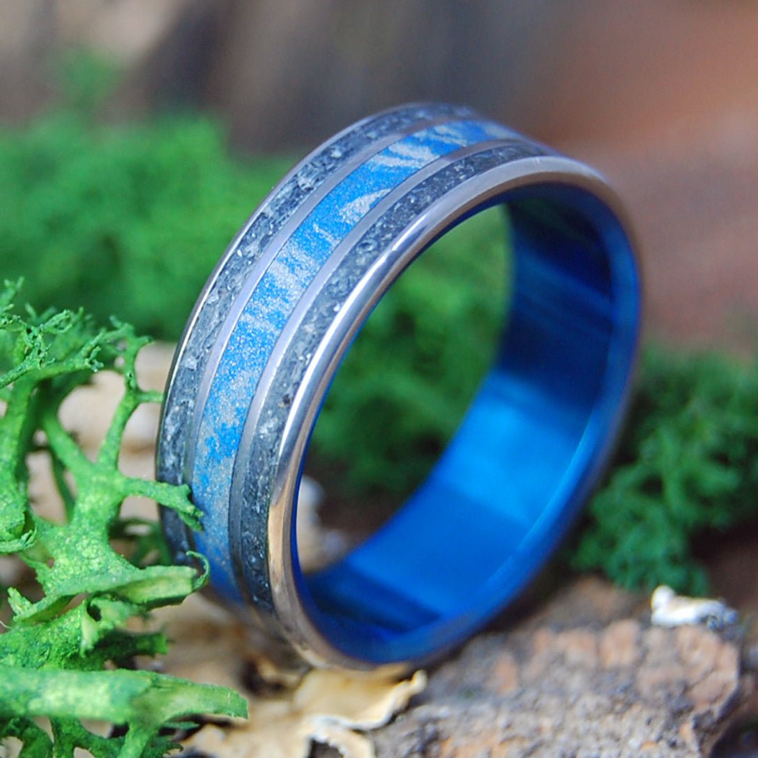 CRUSHED METEORITE & BLUE | Men's Crushed Meteorite, Blue Silver Mokume & Titanium Wedding Ring - Minter and Richter Designs