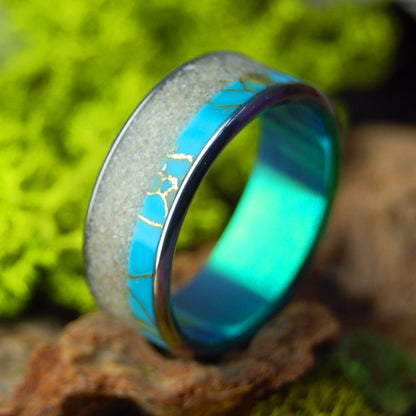 CULEBRITA PUERTO RICO GREEN| Men's Tibetan Turquoise, Beach Sand & Titanium Wedding Ring - Minter and Richter Designs