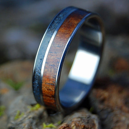 CURACAO KOA BLACK | Beach Sand & Koa Wood Titanium Wedding Ring - Minter and Richter Designs