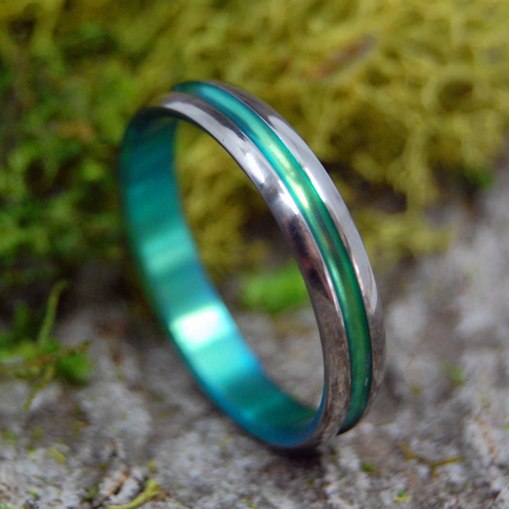 DOMED GREEN SIGNATURE | Size 11.75 At 4.8mm | Titanium Wedding Ring | On Sale - Minter and Richter Designs