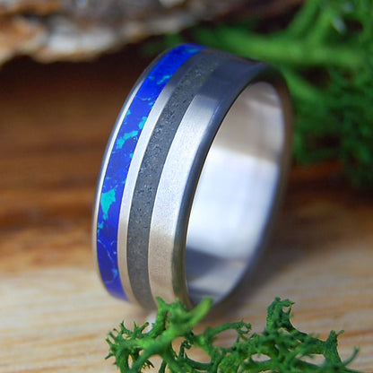 DUCK NORTH CAROLINA | Duck NC Beach Sand & Azurite Malachite Stone Titanium Wedding Ring - Minter and Richter Designs
