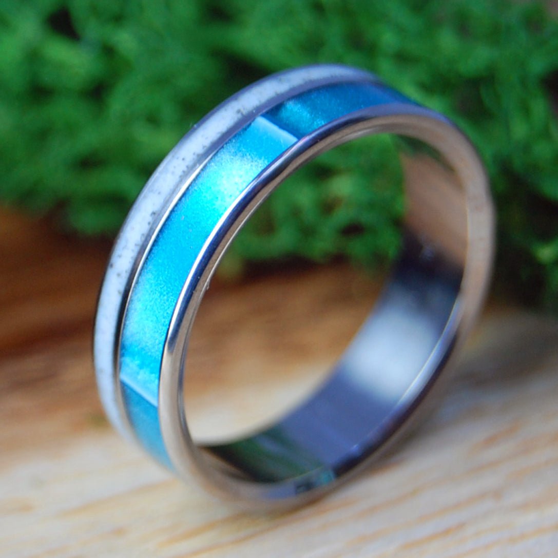 Fantastic Nantasket | Men's Beach Sand/Rocks, Aquatic Resin & Titanium Wedding Ring - Minter and Richter Designs