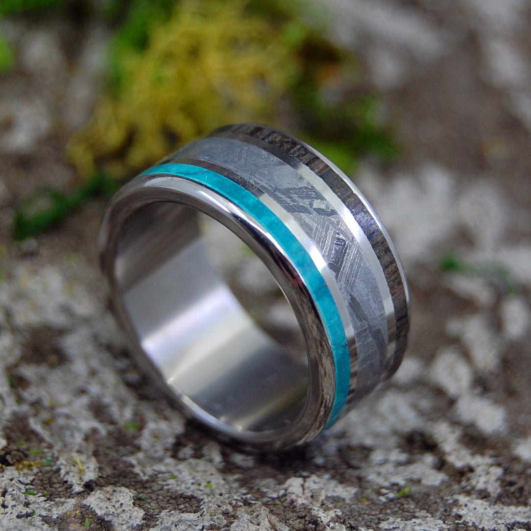 Going Forward Gone | Men's Meteorite, Wood & Titanium Wedding Ring - Minter and Richter Designs