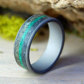 GROUND EARTH | Titanium, beach sand and ground Malachite - Wedding Ring - Minter and Richter Designs