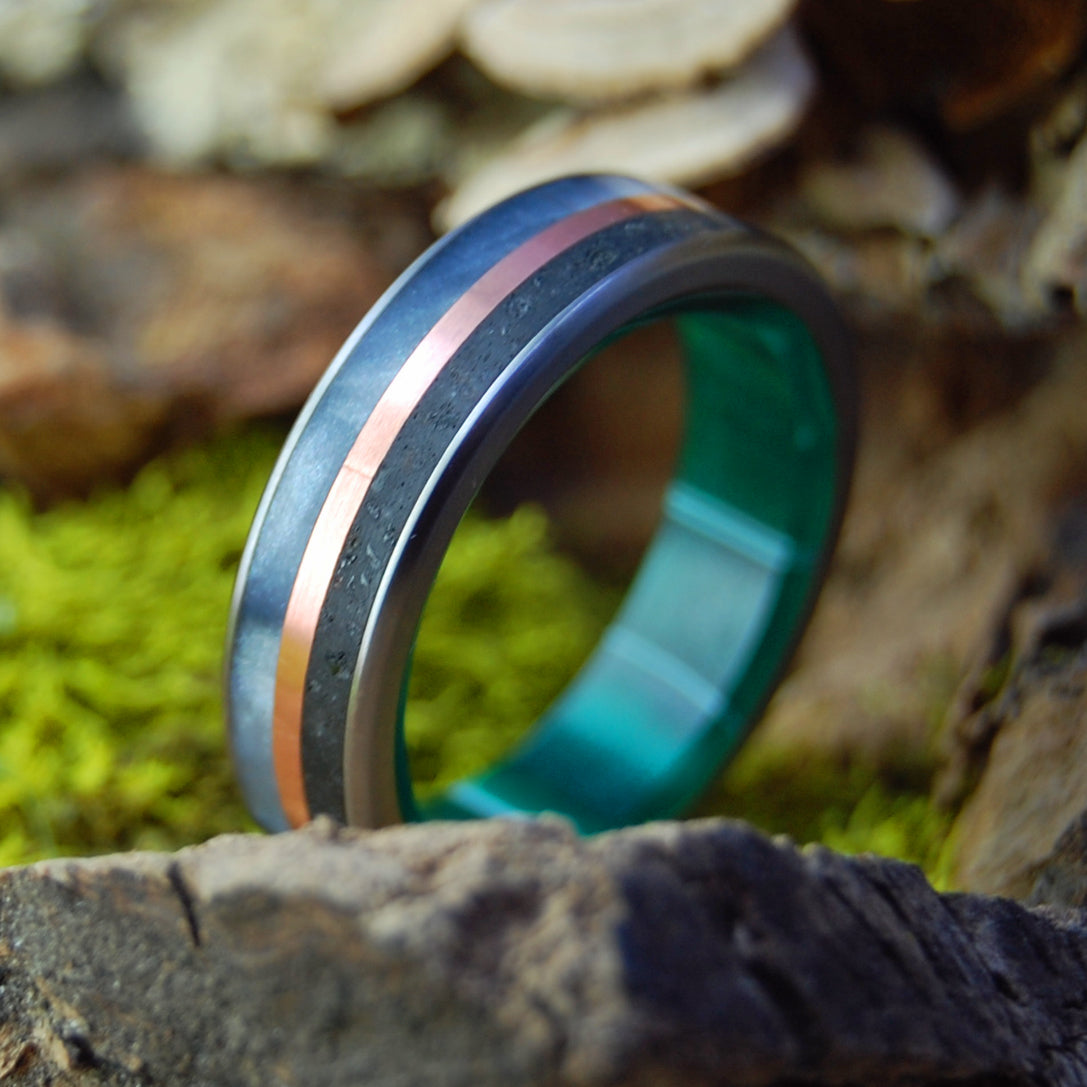 ICELANDIC LAVA GREEN BURST | Copper, Gray Marbled Opalescent, Icelandic Lava - Titanium & Copper Men's Wedding Rings