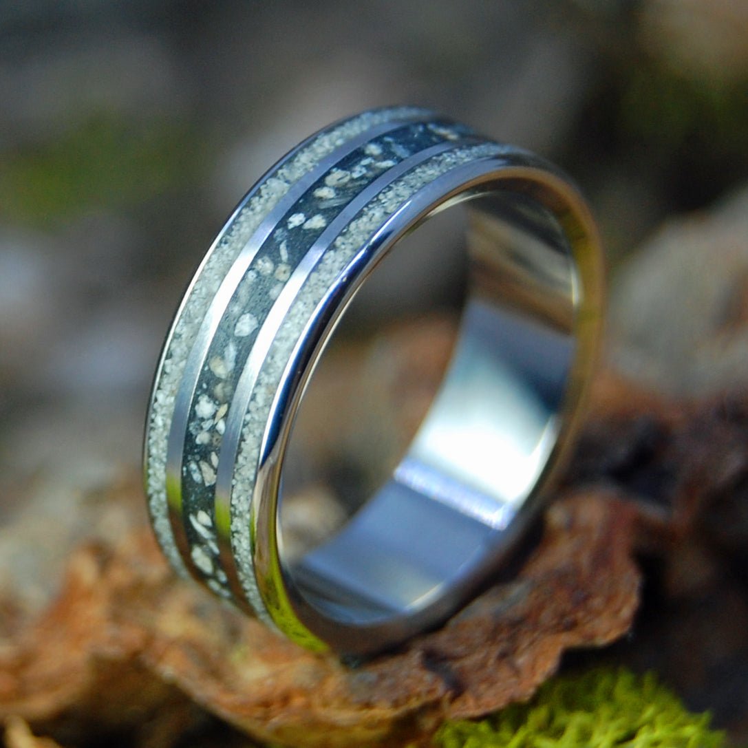 ISLA BELLA | Isla Bella FL Beach Sand Titanium Wedding Ring - Minter and Richter Designs