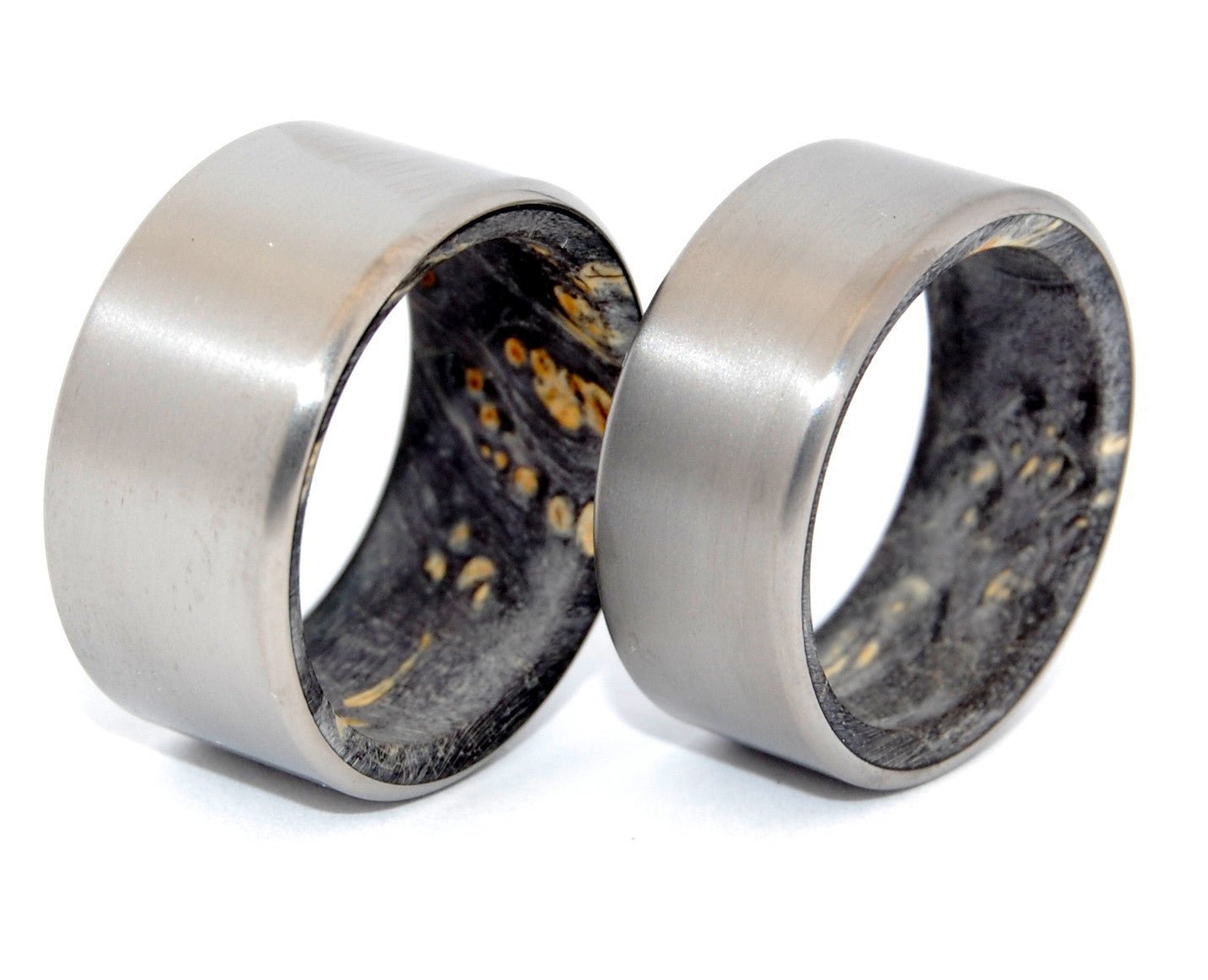 Kore | Black Box Elder Wood - Wooden Wedding Rings - Minter and Richter Designs