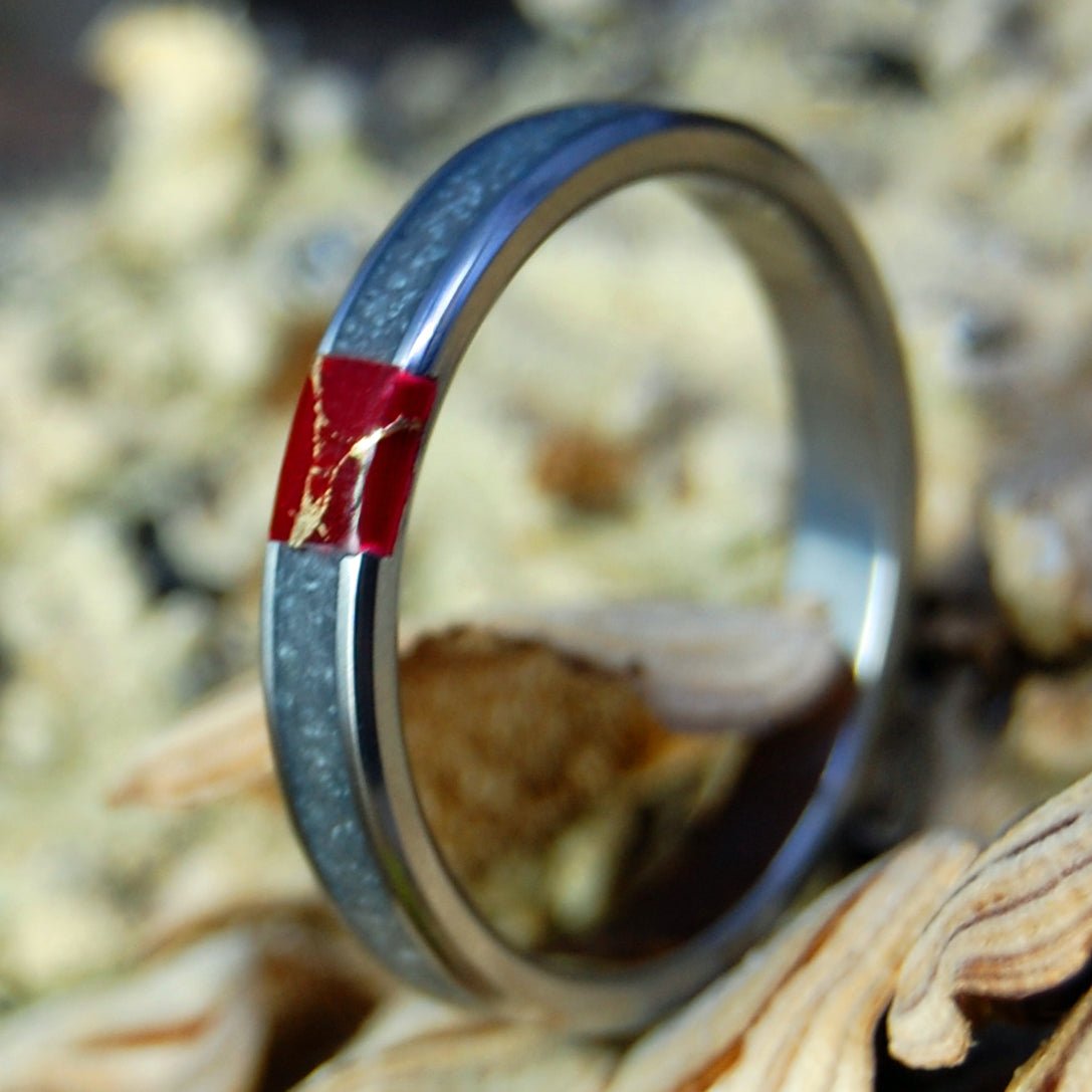 LAKE TAHOE RED | Women's Lake Tahoe Beach Sand, Jasper Stone & Titanium Wedding Ring - Minter and Richter Designs