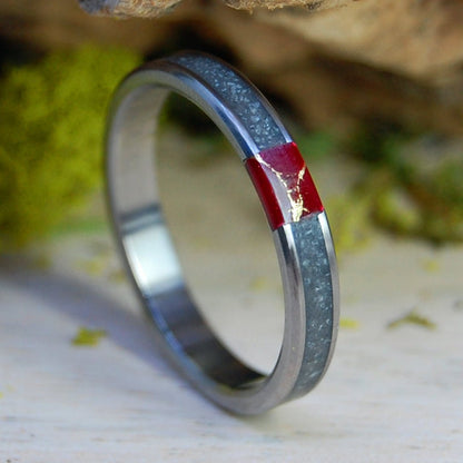 LAKE TAHOE RED | Women's Lake Tahoe Beach Sand, Jasper Stone & Titanium Wedding Ring - Minter and Richter Designs