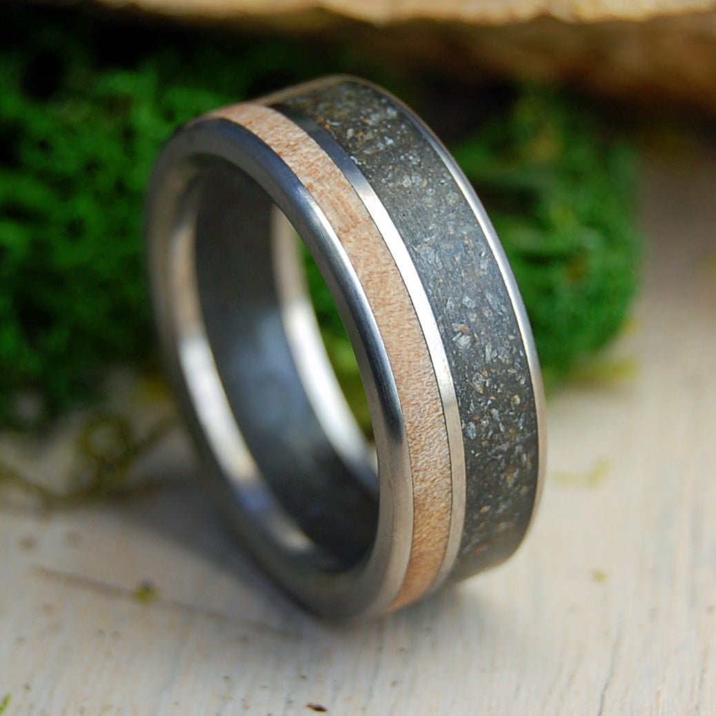 Life in Vermont | Men's Vermont Sugar Maple Wood, Vermont Soil, South River Conway MA Rocks, Titanium Wedding Ring - Minter and Richter Designs