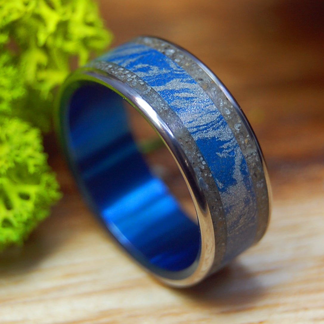 LONG ISLAND BLUE | Long Island Beach Sand, Blue Silver M3 & Titanium Wedding Ring - Minter and Richter Designs