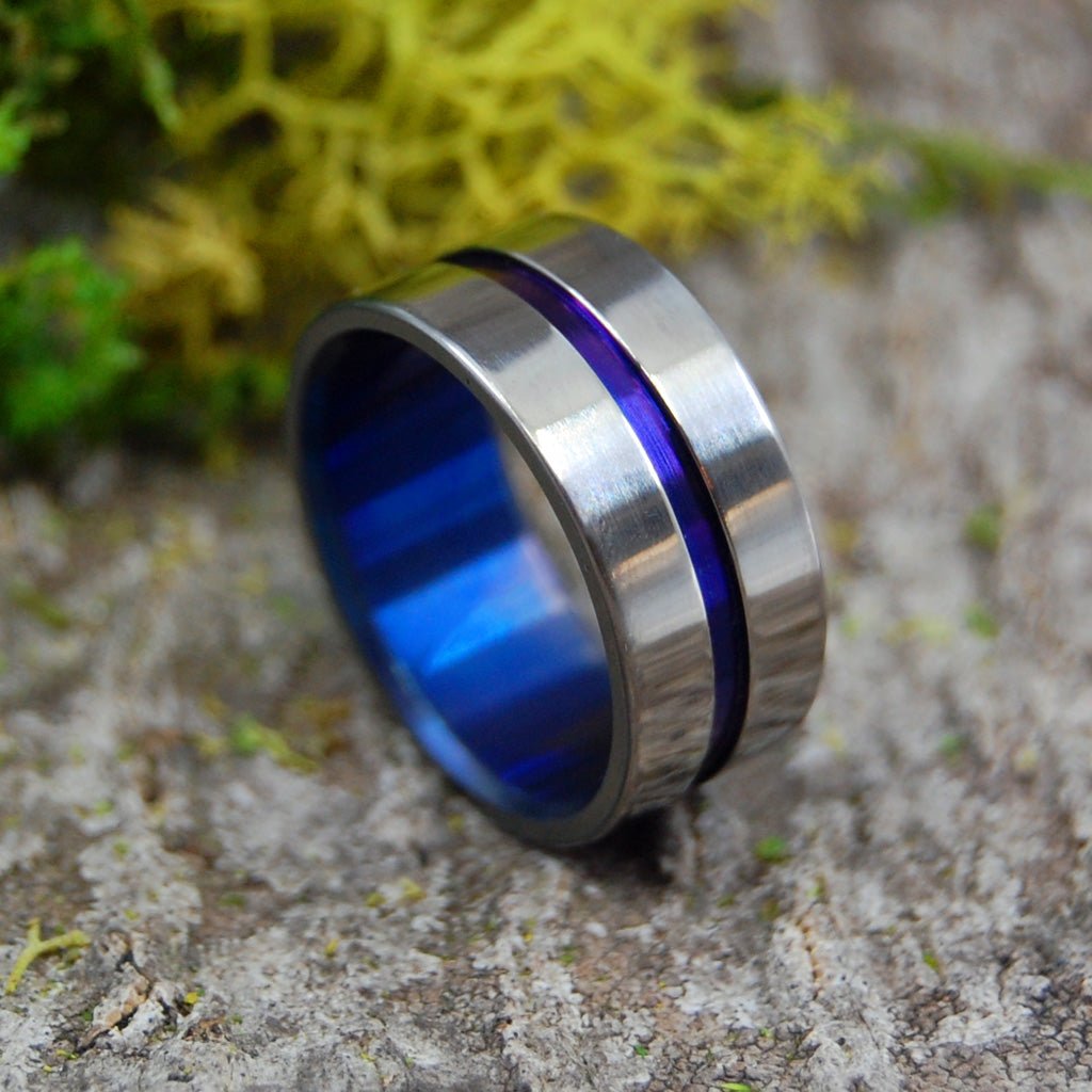LORD HENRY PURPLE & BLUE | Size 7 At 8mm | Titanium Wedding Ring | On Sale - Minter and Richter Designs