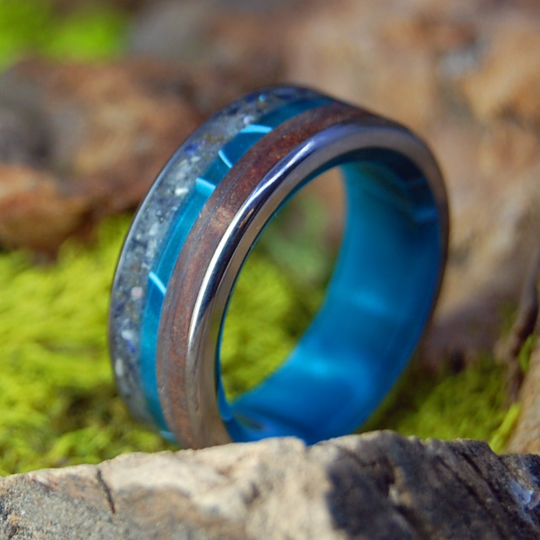 LOVE BAY TO BAY | Aquatic Blue Resin & CA RedWood, Hawkes Bay New Zealand Sand - Beach Sand Ring - Wooden Wedding Ring - Minter and Richter Designs