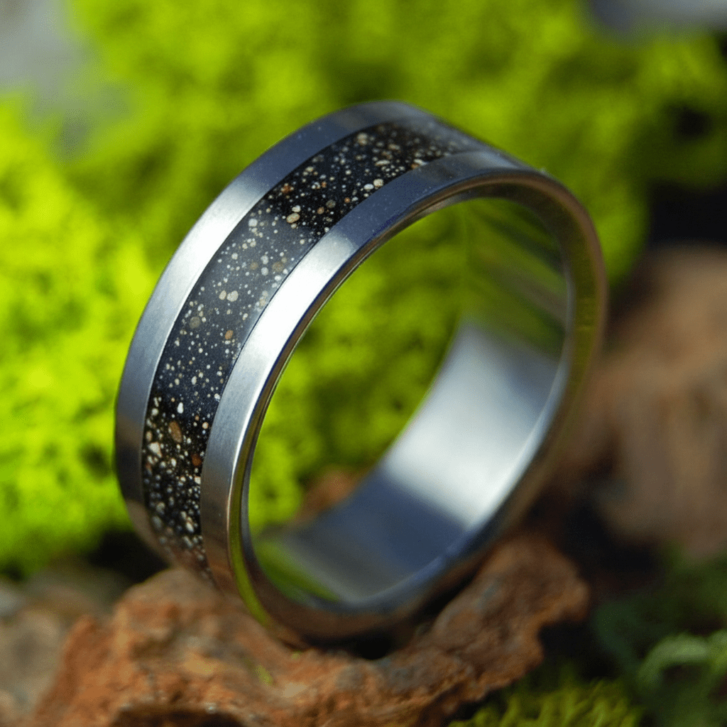 Memento Ring: Custom Single Inlay - Minter and Richter Designs