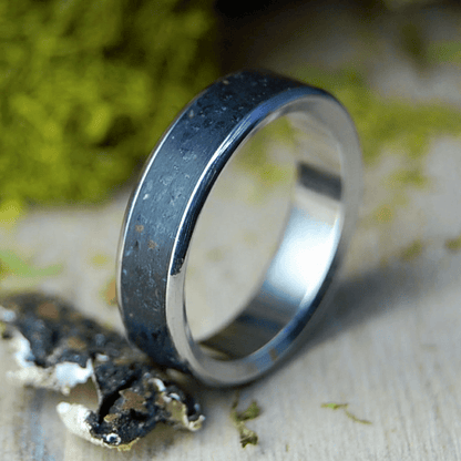Memento Ring: Custom Single Inlay - Minter and Richter Designs