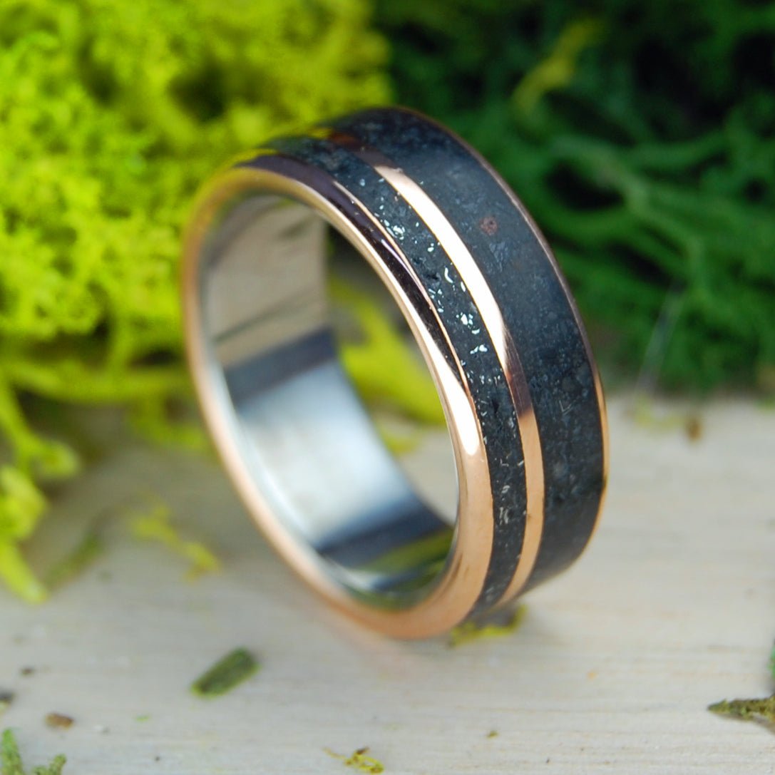 Meteorite Y Lava | Men's Meteorite, Lava & Titanium Wedding Ring - Minter and Richter Designs