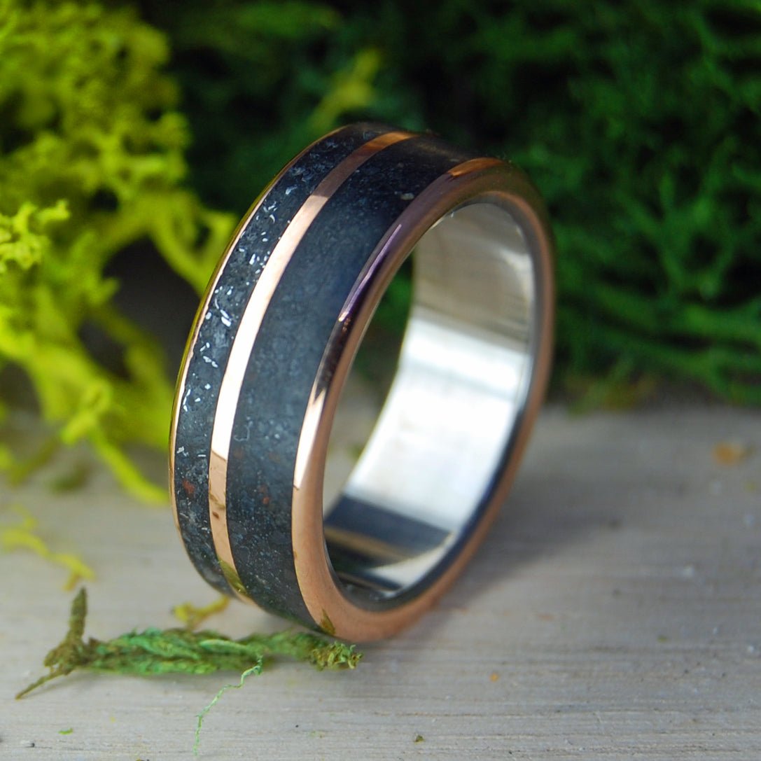 Meteorite Y Lava | Men's Meteorite, Lava & Titanium Wedding Ring - Minter and Richter Designs