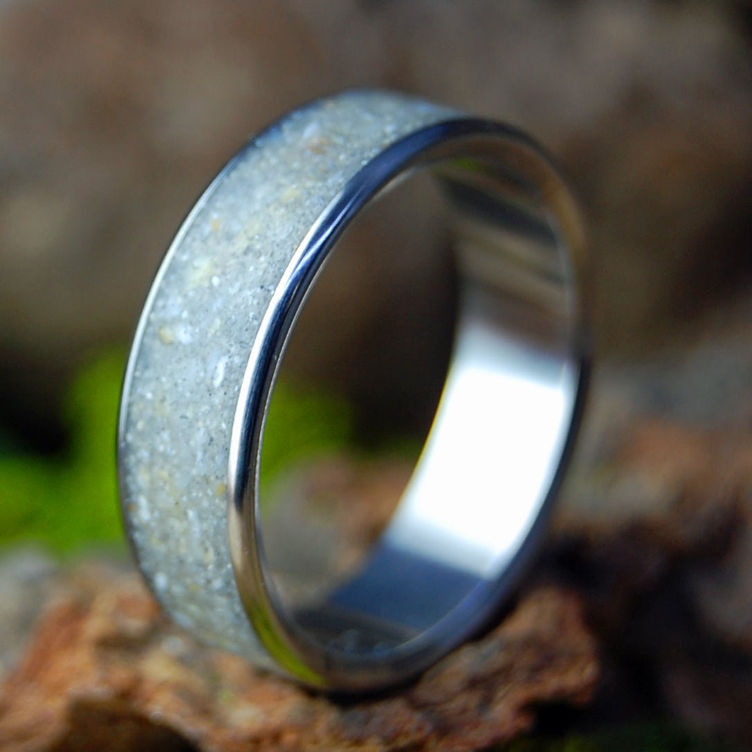 Miami Bound | Men's Beach Sand & Titanium Wedding Ring - Minter and Richter Designs