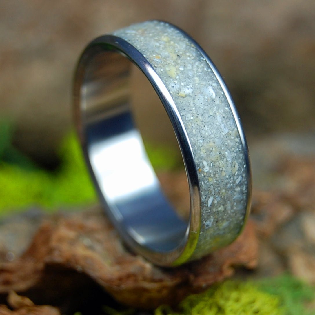 Miami Bound | Men's Beach Sand & Titanium Wedding Ring - Minter and Richter Designs