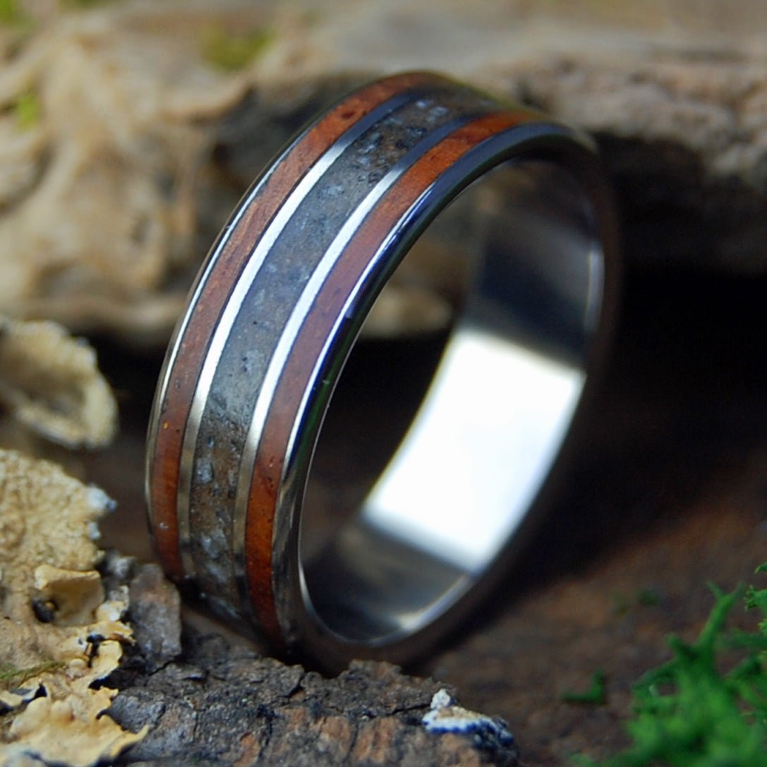 MIDWEST TO WEST | Men's Norman Oklahoma Dirt, Lake Tahoe Beach Sand, CA Redwood & Titanium Wedding Ring - Minter and Richter Designs