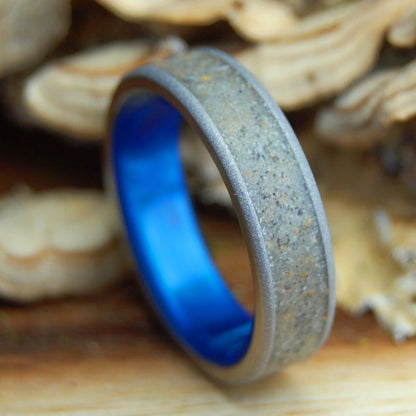 NARRAWALLEE BLUE | Men's Blue Marbled, Beach Sand & Titanium Wedding Ring - Minter and Richter Designs