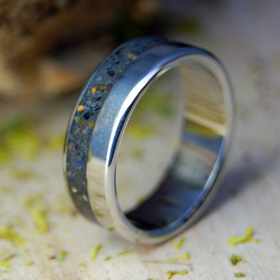 OCEAN BEACH SAN FRANCISCO | Ocean Beach CA Beach Sand & Inox Wedding Ring - Minter and Richter Designs