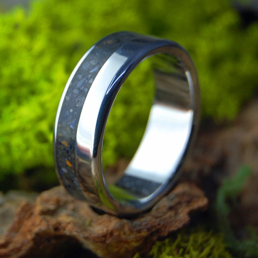 OCEAN BEACH SAN FRANCISCO | Ocean Beach CA Beach Sand & Inox Wedding Ring - Minter and Richter Designs