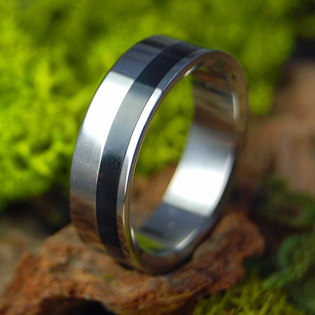 Offset Onyx | Men's Onyx Stone & Titanium Wedding Ring - Minter and Richter Designs