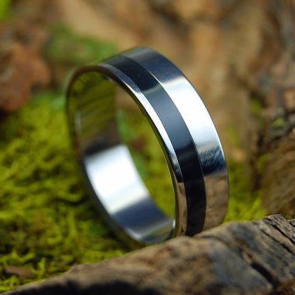 Offset Onyx | Men's Onyx Stone & Titanium Wedding Ring - Minter and Richter Designs