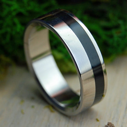 Offset Onyx | Men's Onyx Stone & Titanium Wedding Ring - Minter and Richter Designs