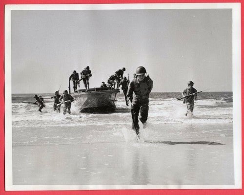 ONSLOW BEACH CAMP LEJEUNE | Onslow Beach NC Sand - Unique Wedding Ring - Minter and Richter Designs