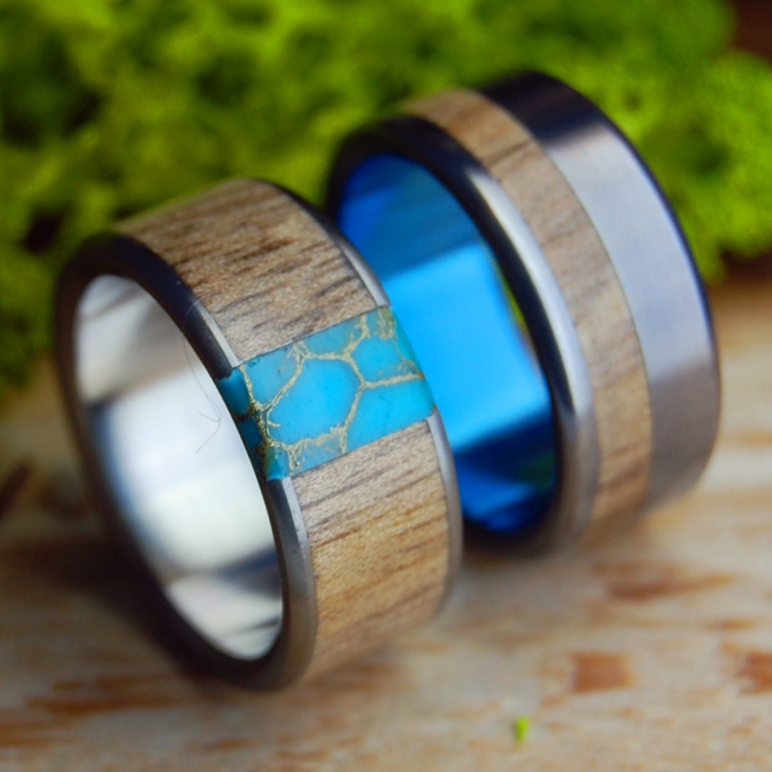 OREGON MYRTLE WANDER GOLD | Oregon Myrtle Wood - Titanium Wedding Rings - Minter and Richter Designs